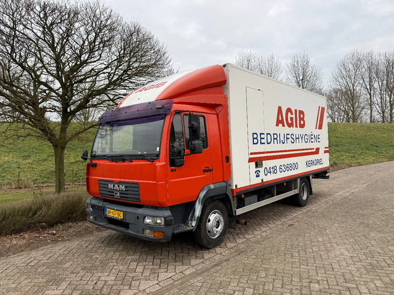 MAN L20 Bakwagen 4x2 Manual EUR 3 NL TRUCK - Truk box: gambar 1 MAN L20 Bakwagen 4x2 Manual EUR 3 NL TRUCK - Truk box: gambar 1