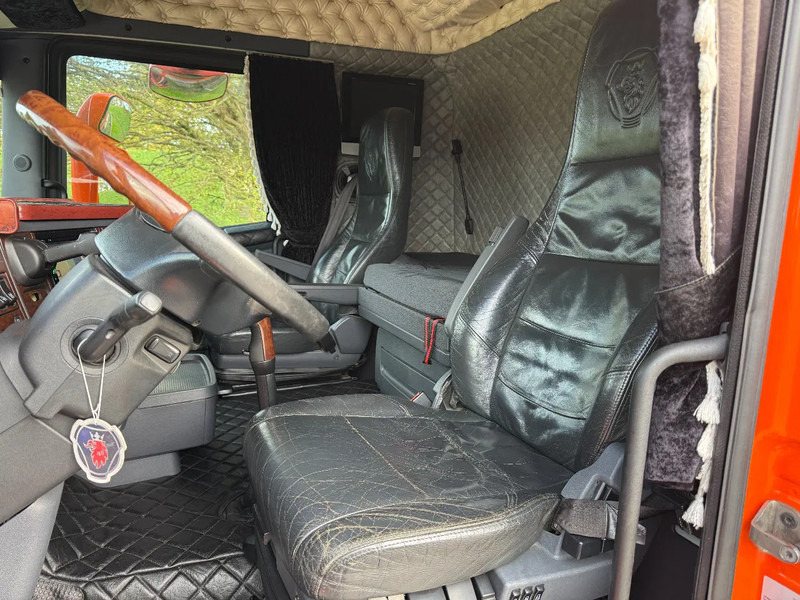 Tractor head Scania R560 V8 Manual-Retarder-6x2 TOP NL TRUCK: gambar 17