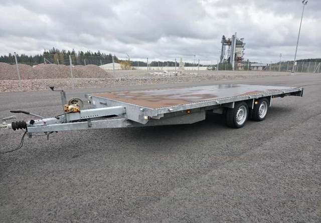 EduardP4 3000kg - Trailer flatbed: gambar 1 EduardP4 3000kg - Trailer flatbed: gambar 1
