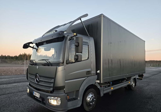 Mercedes-BenzAtego 4x2 Special - Peralatan lainnya: gambar 1 Mercedes-BenzAtego 4x2 Special - Peralatan lainnya: gambar 1