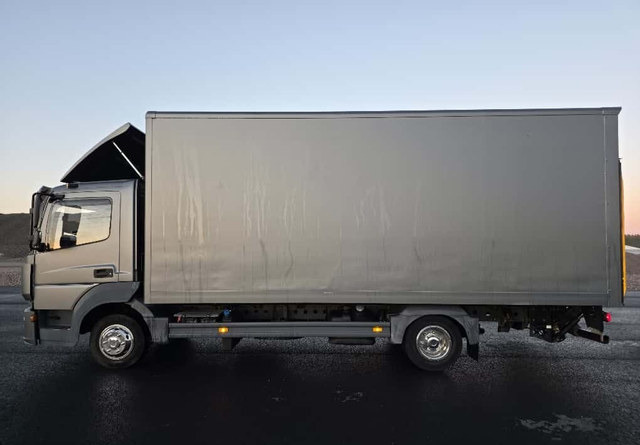 Mercedes-BenzAtego 4x2 Special - Peralatan lainnya: gambar 2 Mercedes-BenzAtego 4x2 Special - Peralatan lainnya: gambar 2