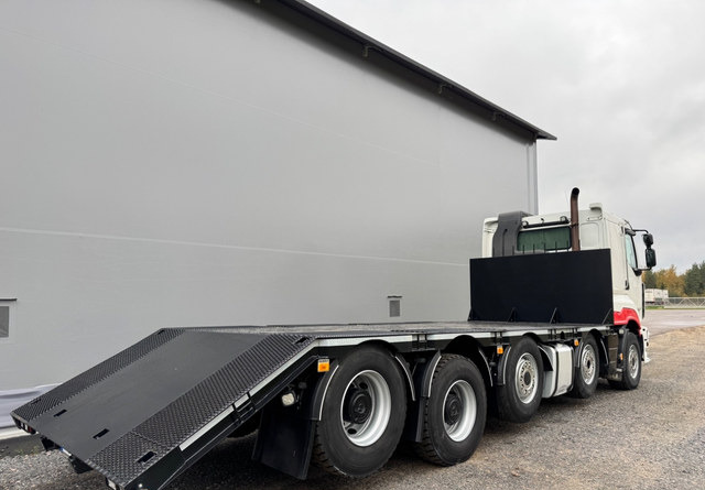 SisuR500 10x4 - Truk flatbed: gambar 5 SisuR500 10x4 - Truk flatbed: gambar 5