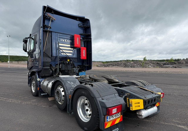 Iveco Stralis 460 LNG / LBG - Tractor head: gambar 3 Iveco Stralis 460 LNG / LBG - Tractor head: gambar 3