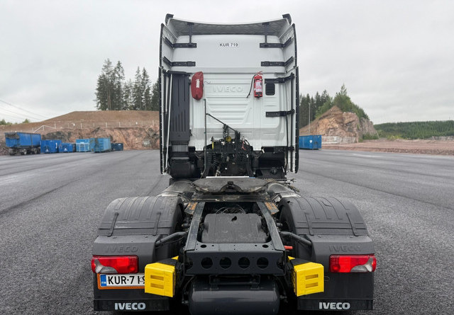 IvecoS-Way 460 4x2 LNG / LBG - Tractor head: gambar 4 IvecoS-Way 460 4x2 LNG / LBG - Tractor head: gambar 4