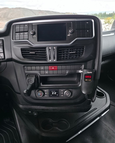 Tractor head IvecoS-Way 460 4x2 LNG / LBG: gambar 14 Tractor head IvecoS-Way 460 4x2 LNG / LBG: gambar 14