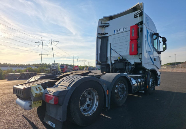 IvecoStralis 460 6x2 LNG/LBG - Tractor head: gambar 4 IvecoStralis 460 6x2 LNG/LBG - Tractor head: gambar 4