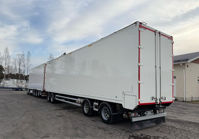 Volvo FH16 750 10x4 - Truk box: gambar 5 Volvo FH16 750 10x4 - Truk box: gambar 5
