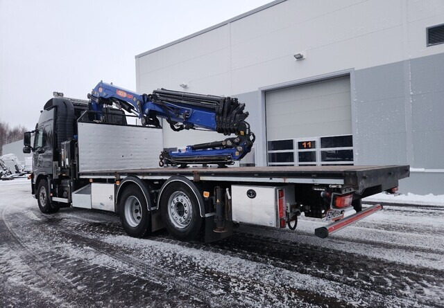 Volvo FM 420 6x2 - Truk derek: gambar 4 Volvo FM 420 6x2 - Truk derek: gambar 4