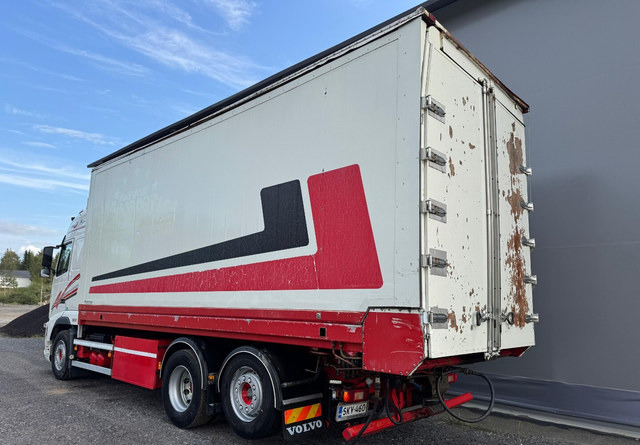 VolvoFH13 500 6x2 Ketjupurku + Rahtikaappi - Truk box: gambar 3 VolvoFH13 500 6x2 Ketjupurku + Rahtikaappi - Truk box: gambar 3