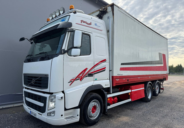 VolvoFH13 500 6x2 Ketjupurku + Rahtikaappi - Truk box: gambar 1 VolvoFH13 500 6x2 Ketjupurku + Rahtikaappi - Truk box: gambar 1