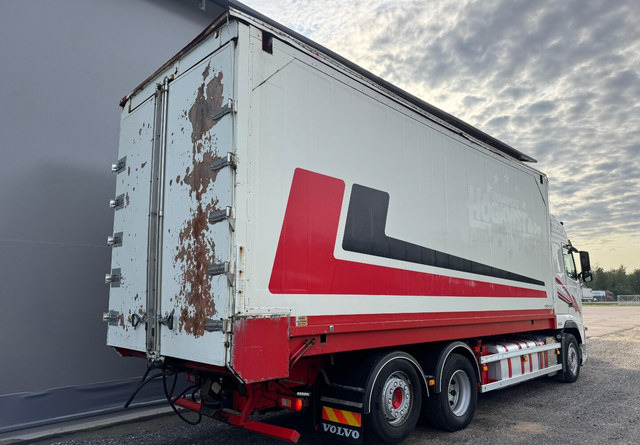 VolvoFH13 500 6x2 Ketjupurku + Rahtikaappi - Truk box: gambar 4 VolvoFH13 500 6x2 Ketjupurku + Rahtikaappi - Truk box: gambar 4