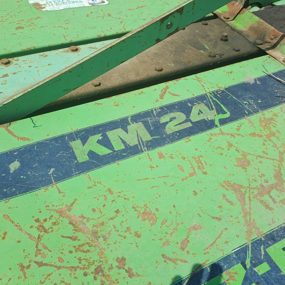 FALCIATRICE DEUTZ-FAHR KM 24 - Mesin pemotong padang rumput: gambar 2 FALCIATRICE DEUTZ-FAHR KM 24 - Mesin pemotong padang rumput: gambar 2