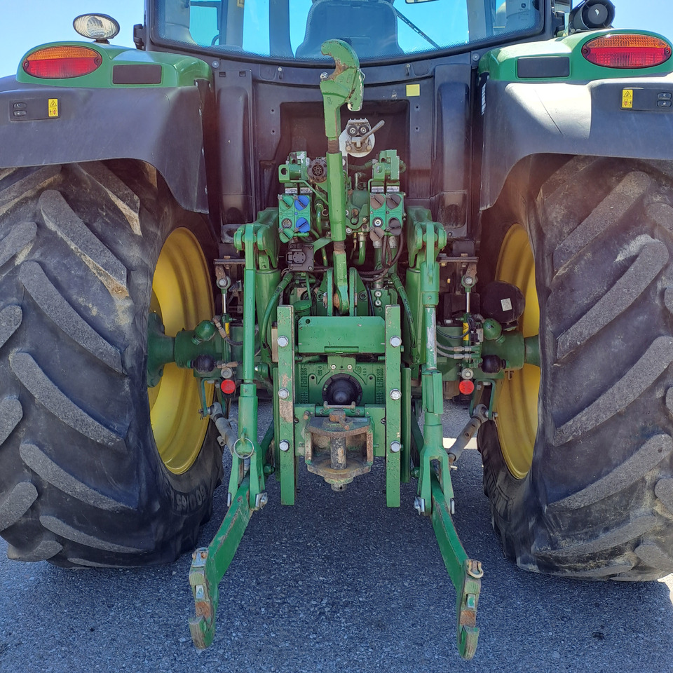 JOHN DEERE 6125R - Traktor: gambar 5 JOHN DEERE 6125R - Traktor: gambar 5