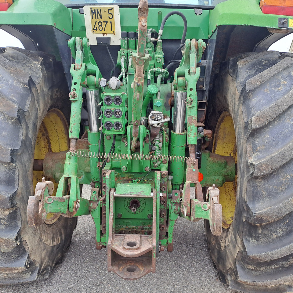 JOHN DEERE 7700 - Traktor: gambar 5 JOHN DEERE 7700 - Traktor: gambar 5