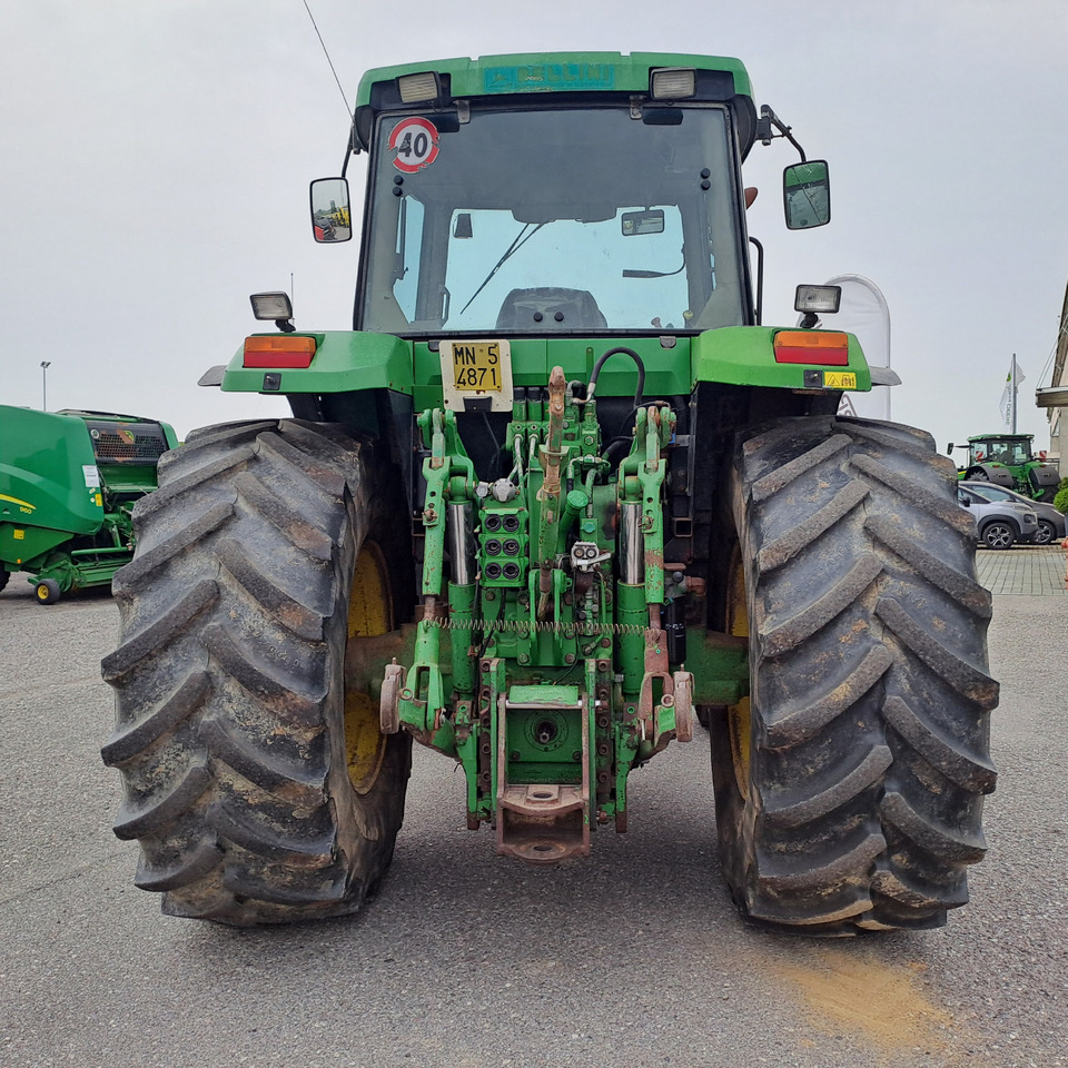 JOHN DEERE 7700 - Traktor: gambar 4 JOHN DEERE 7700 - Traktor: gambar 4