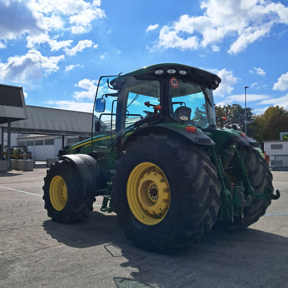 JOHN DEERE 8345 R - Traktor: gambar 3 JOHN DEERE 8345 R - Traktor: gambar 3