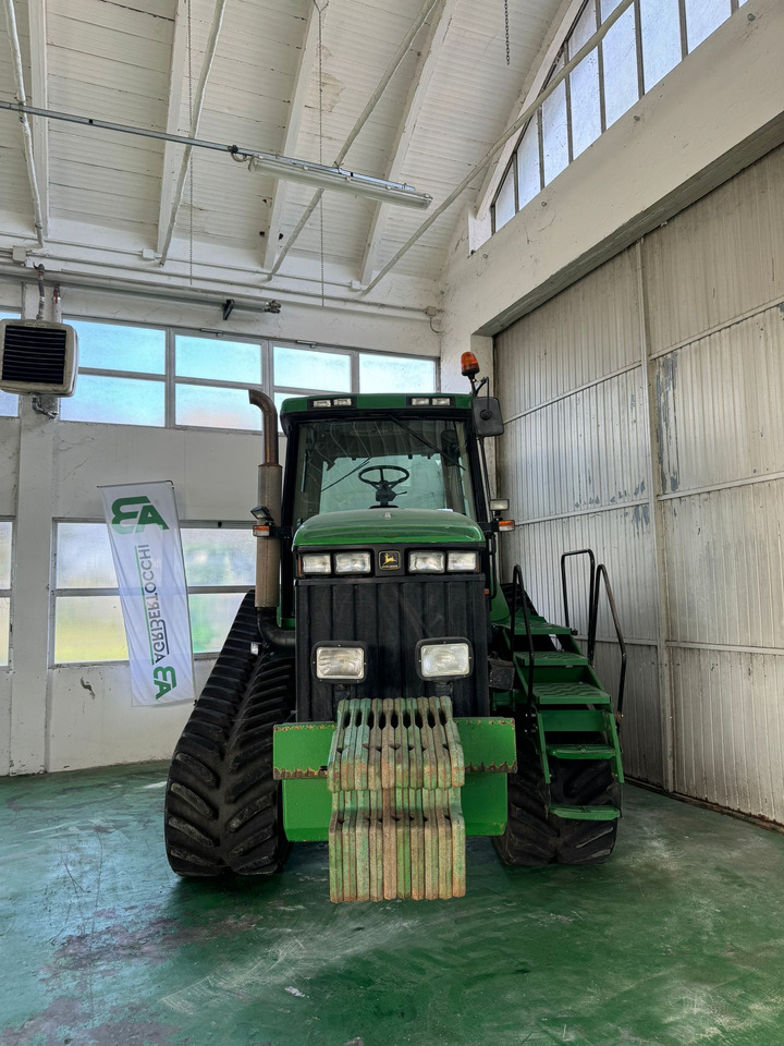 JOHN DEERE 8410T - Traktor: gambar 2 JOHN DEERE 8410T - Traktor: gambar 2
