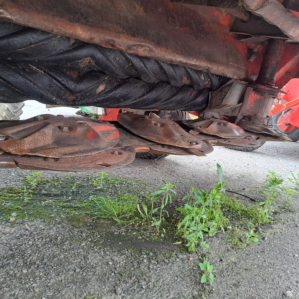 KUHN FC 303 RGC - Mesin pemotong padang rumput: gambar 5 KUHN FC 303 RGC - Mesin pemotong padang rumput: gambar 5