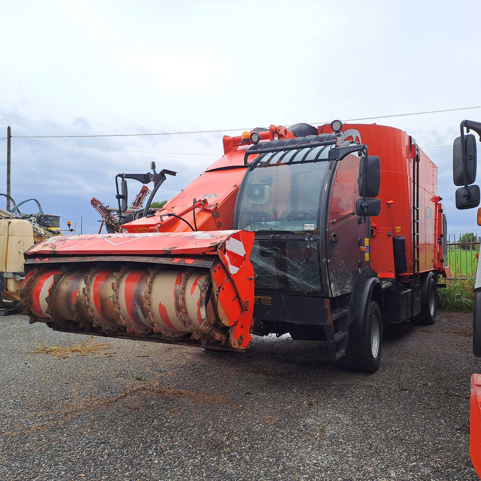 KUHN SPW 27 INTENSE - Mixer-pengumpan: gambar 2 KUHN SPW 27 INTENSE - Mixer-pengumpan: gambar 2