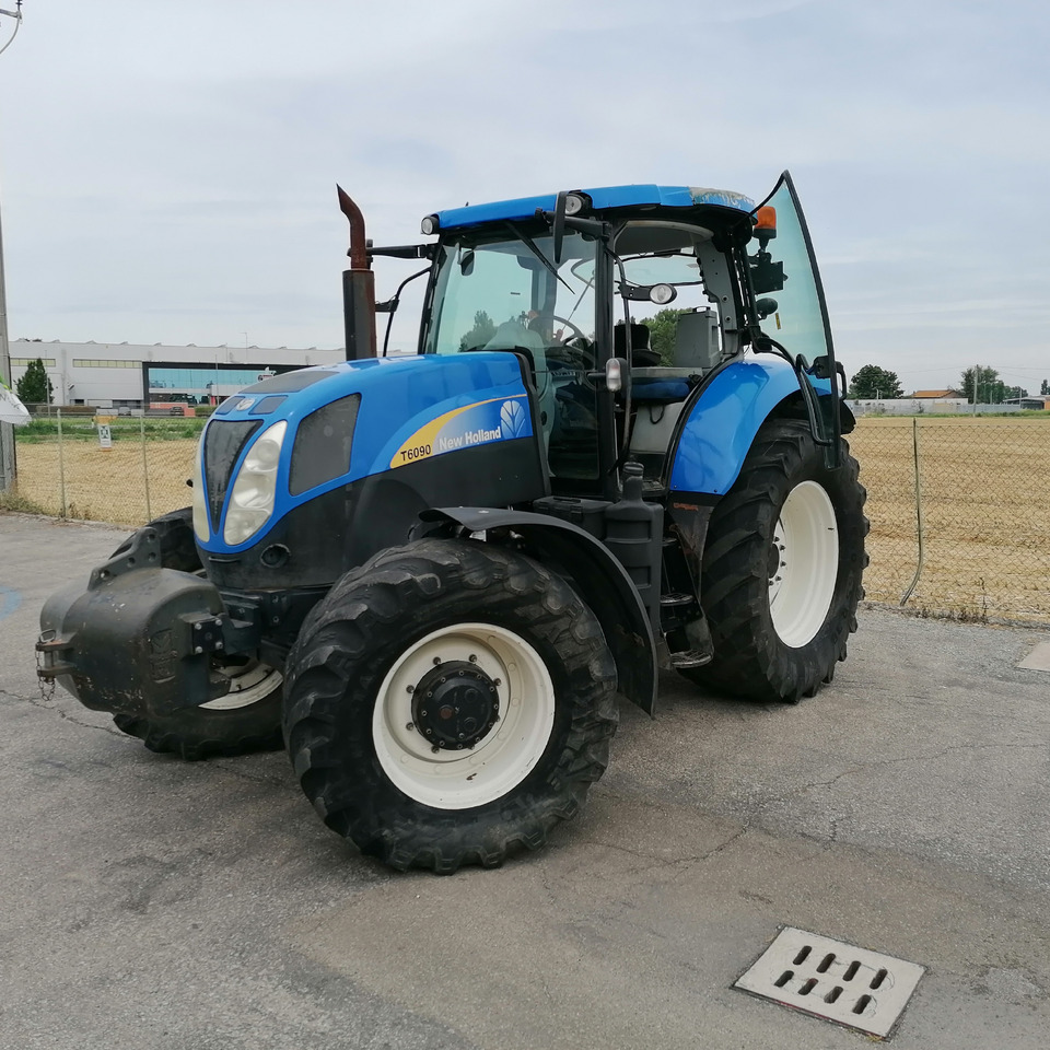 Traktor NEW HOLLAND 6090: gambar 7