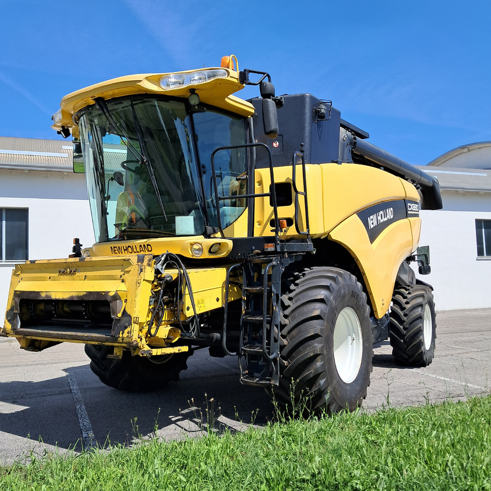 NEW HOLLAND CX880 - Pemanen gabungan: gambar 1 NEW HOLLAND CX880 - Pemanen gabungan: gambar 1