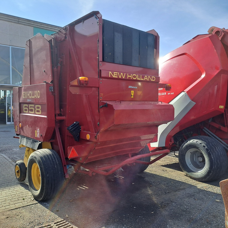 ROTOPRESSA NEW HOLLAND 658 - Baler bulat: gambar 5 ROTOPRESSA NEW HOLLAND 658 - Baler bulat: gambar 5