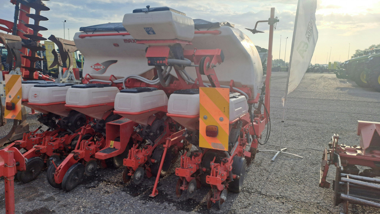 SEMINATRICE DI PRECISIONE KUHN MAXIMA 2 TD - Bor benih: gambar 3 SEMINATRICE DI PRECISIONE KUHN MAXIMA 2 TD - Bor benih: gambar 3
