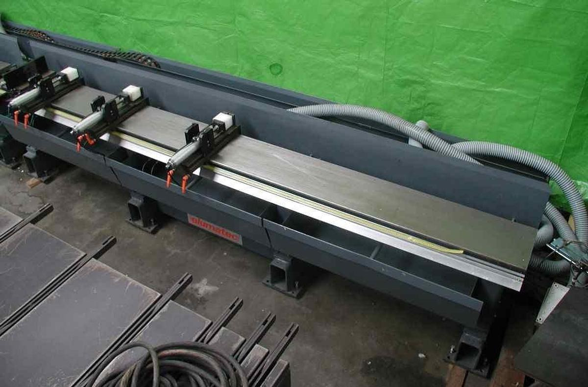 CNC-Stab-Bearbeitungszentrum ELU - Machining center: gambar 5 CNC-Stab-Bearbeitungszentrum ELU - Machining center: gambar 5