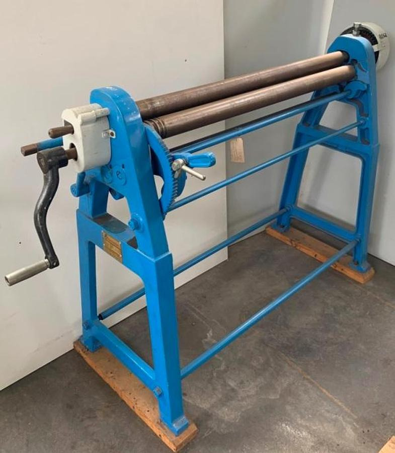 Dreiwalzen-Rundbiegemaschine DURMAZLAR - Mesin pengerjaan logam: gambar 1 Dreiwalzen-Rundbiegemaschine DURMAZLAR - Mesin pengerjaan logam: gambar 1