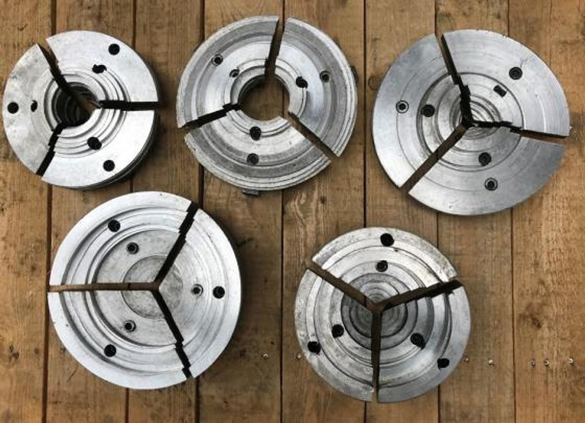 Harte Grund- mit aufgeschraubten Alu-Backen - Mesin bubut logam: gambar 1 Harte Grund- mit aufgeschraubten Alu-Backen - Mesin bubut logam: gambar 1