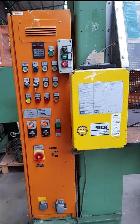 Hydr. Schnelläuferpresse DUNKES - Mesin pengerjaan logam: gambar 3 Hydr. Schnelläuferpresse DUNKES - Mesin pengerjaan logam: gambar 3