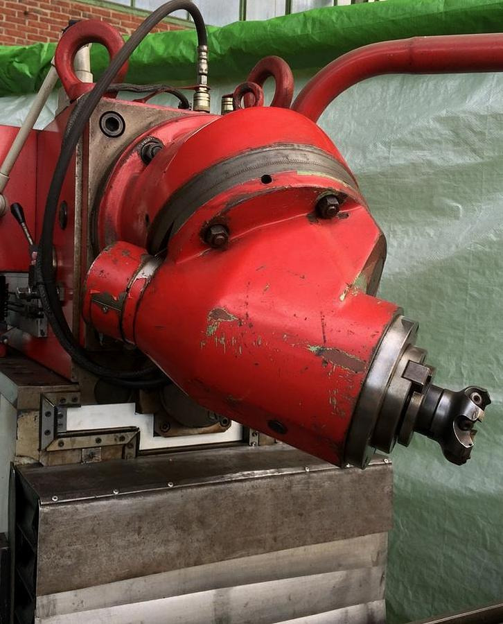 Konsolfräsmaschine (Universalfräsmaschine) STROJTOS - Mesin milling: gambar 4 Konsolfräsmaschine (Universalfräsmaschine) STROJTOS - Mesin milling: gambar 4