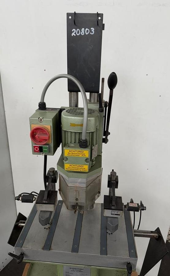 Türbänder-Bohrautomat SCHÜCO - Bor duduk: gambar 2 Türbänder-Bohrautomat SCHÜCO - Bor duduk: gambar 2