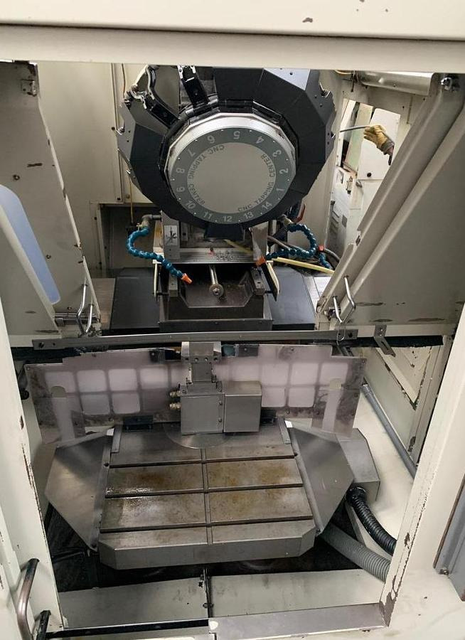 Vertikal-Bearbeitungszentrum BROTHER - Machining center: gambar 2 Vertikal-Bearbeitungszentrum BROTHER - Machining center: gambar 2