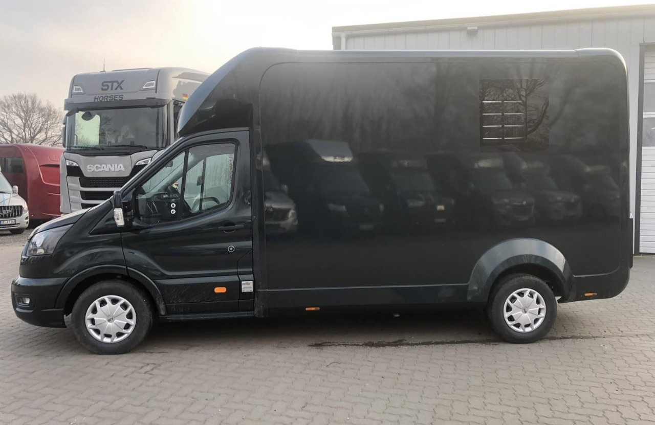 Ford Transit - Truk pengangkut kuda: gambar 2 Ford Transit - Truk pengangkut kuda: gambar 2