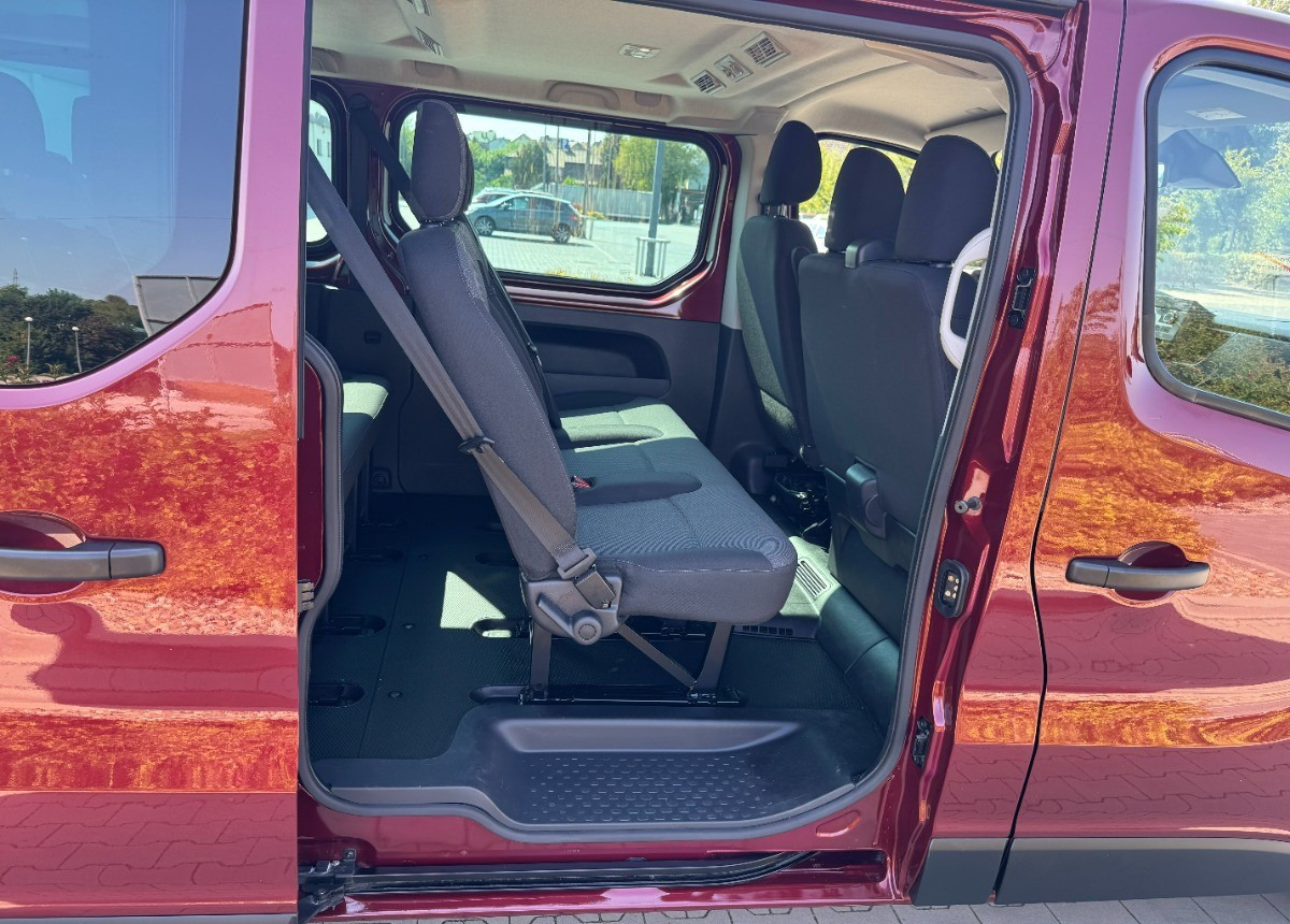 Renault Trafic Long 9 osobowy 2.0 DCI 170KM AUTOMAT NAWIEWY Salon PL FV23 NOWY - Bus mini, Van penumpang: gambar 5 Renault Trafic Long 9 osobowy 2.0 DCI 170KM AUTOMAT NAWIEWY Salon PL FV23 NOWY - Bus mini, Van penumpang: gambar 5
