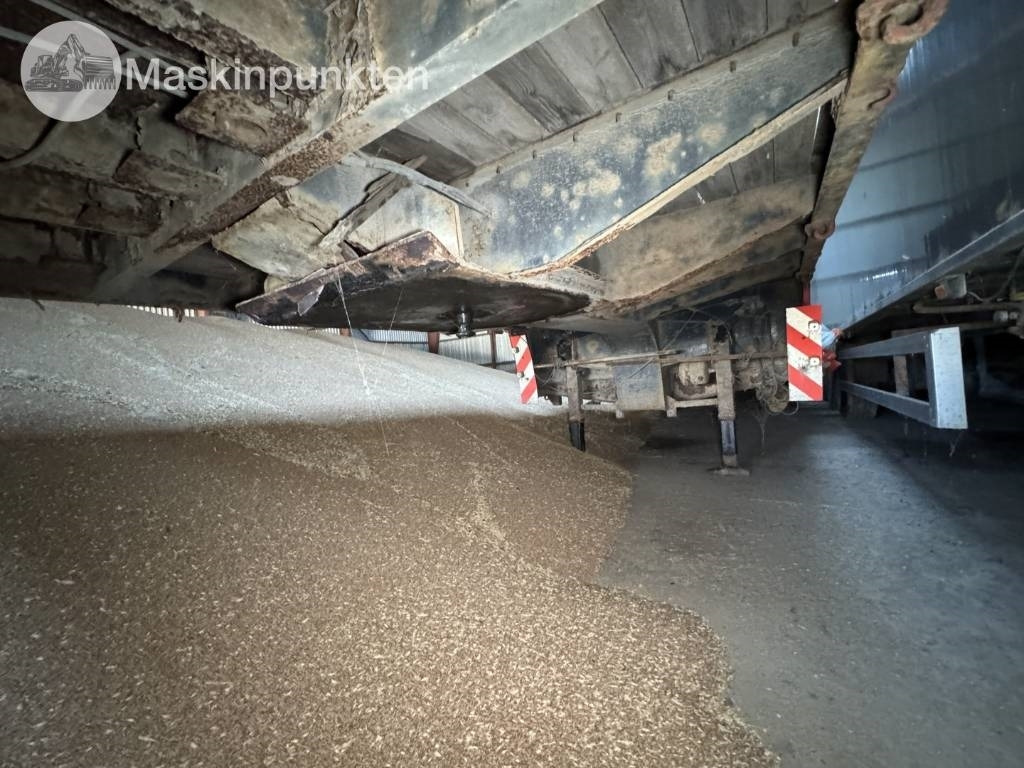 Broshuis E-2190 - Trailer low bed: gambar 2 Broshuis E-2190 - Trailer low bed: gambar 2