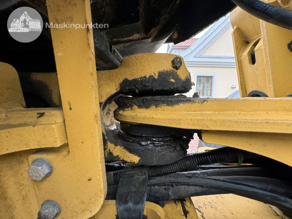 Wheel loader CAT 908 H: gambar 38