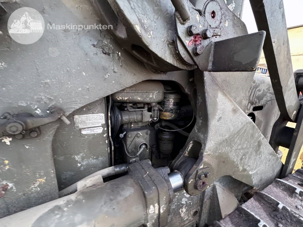 Crawler loader CAT 955: gambar 36