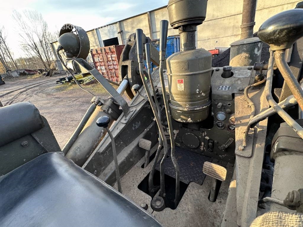 Crawler loader CAT 955: gambar 39