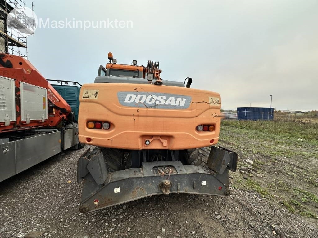 Doosan DX 140 W med vagn och redskap - Ekskavator roda: gambar 5 Doosan DX 140 W med vagn och redskap - Ekskavator roda: gambar 5