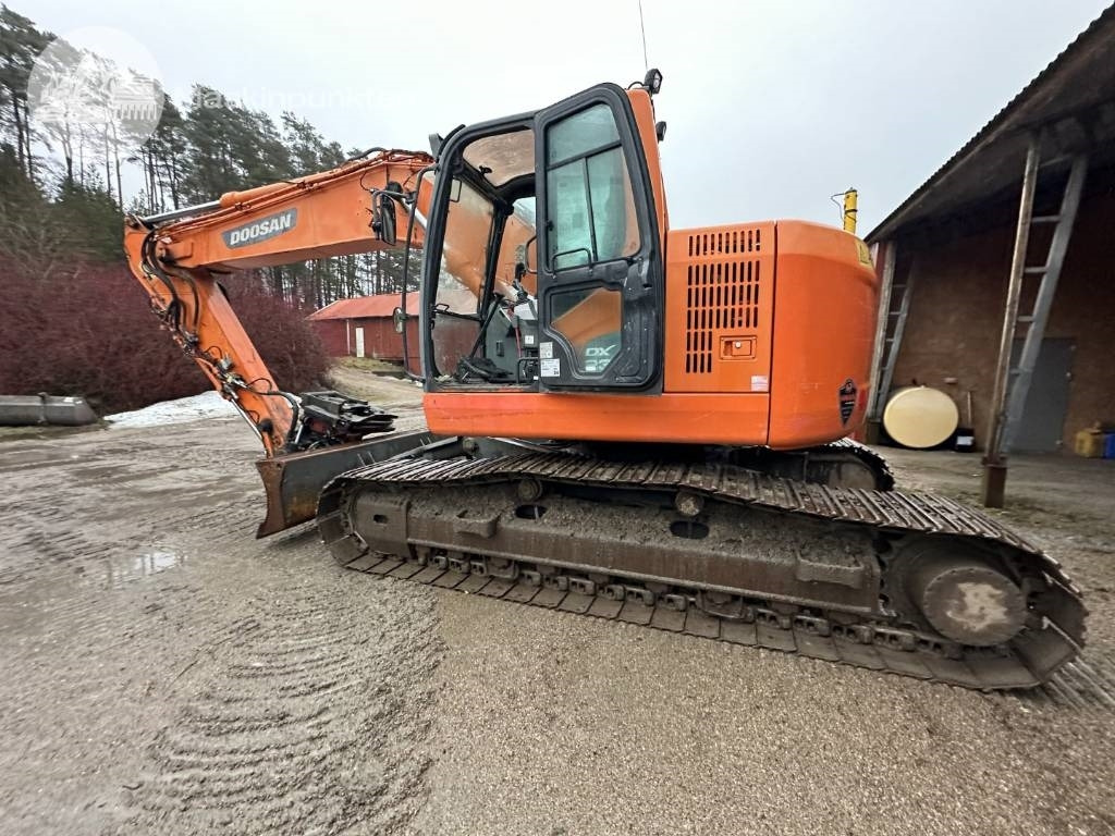 Doosan DX 235 LCR - Ekskavator perayap: gambar 1 Doosan DX 235 LCR - Ekskavator perayap: gambar 1
