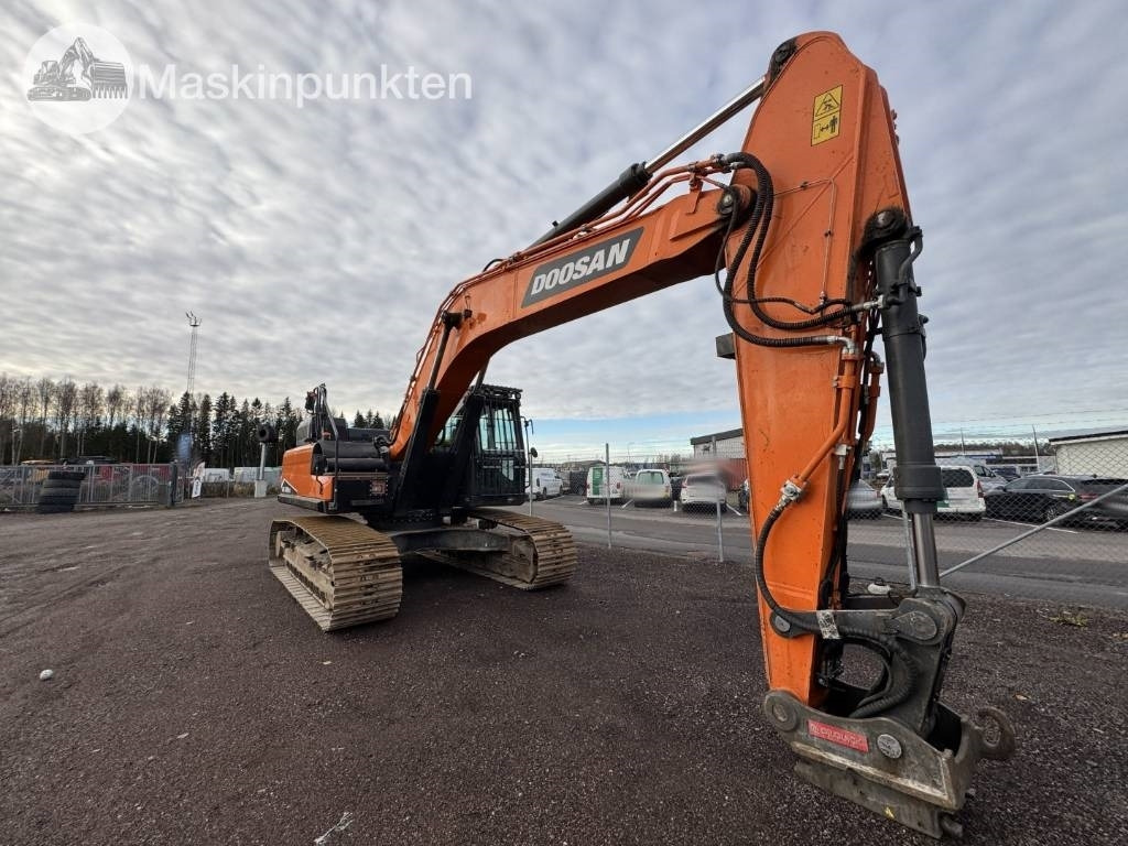 Doosan DX 300 LC - Ekskavator perayap: gambar 5 Doosan DX 300 LC - Ekskavator perayap: gambar 5