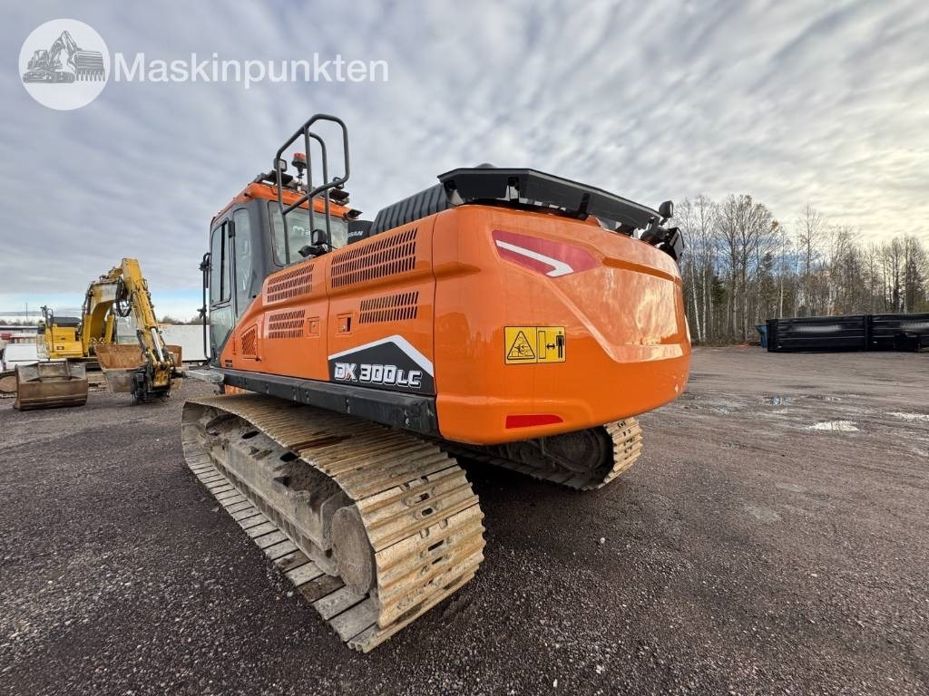Doosan DX 300 LC - Ekskavator perayap: gambar 2 Doosan DX 300 LC - Ekskavator perayap: gambar 2