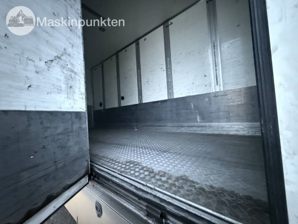 Trailer kotak tertutup Ekeri S8-D: gambar 24 Trailer kotak tertutup Ekeri S8-D: gambar 24