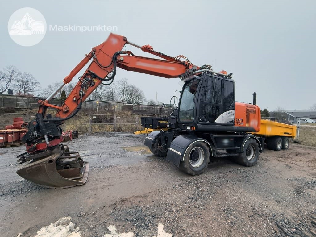 Hitachi ZX 170 W-5 B - Ekskavator roda: gambar 3 Hitachi ZX 170 W-5 B - Ekskavator roda: gambar 3