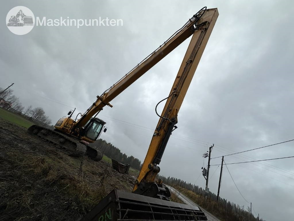 JCB JS 220 LC - Ekskavator perayap: gambar 3 JCB JS 220 LC - Ekskavator perayap: gambar 3