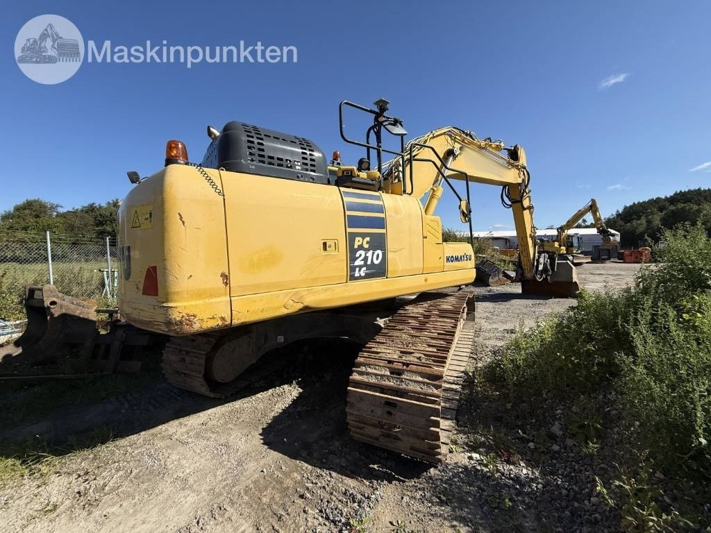 Komatsu PC 210 LC-11 - Ekskavator perayap: gambar 2 Komatsu PC 210 LC-11 - Ekskavator perayap: gambar 2