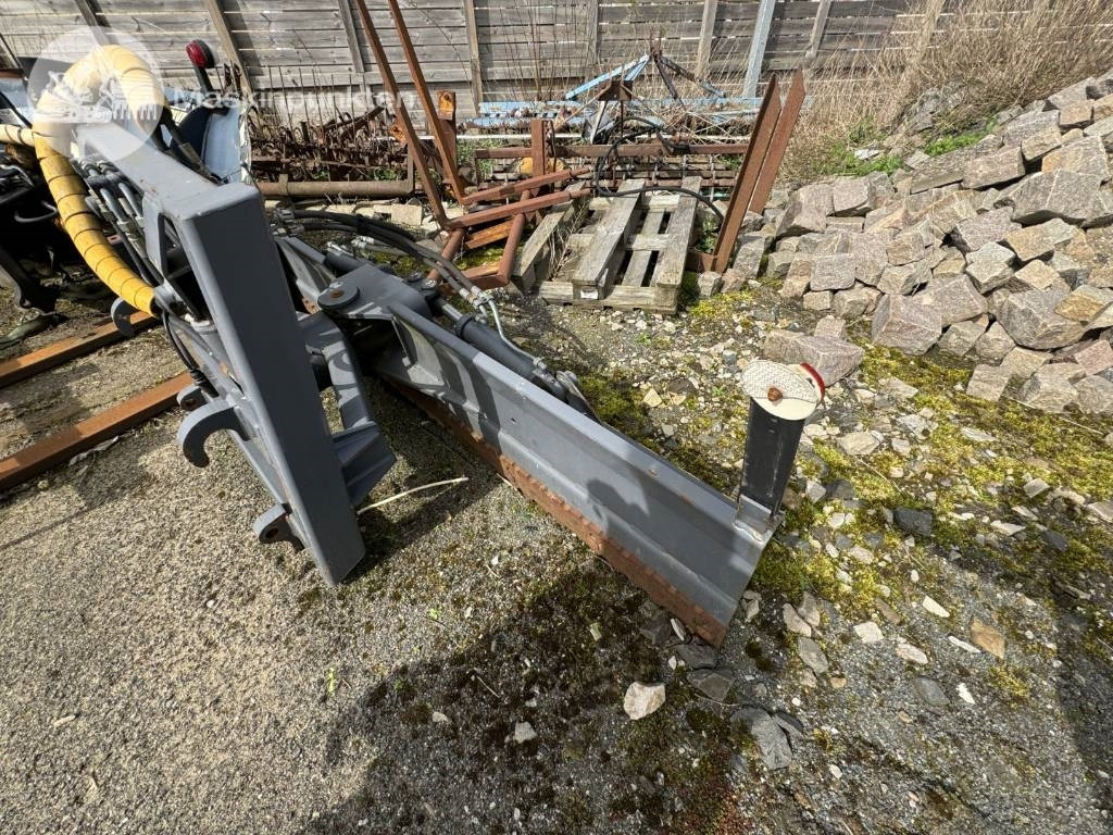 Vilakoneoy Planskrapa - Lampiran untuk Peralatan konstruksi: gambar 1 Vilakoneoy Planskrapa - Lampiran untuk Peralatan konstruksi: gambar 1