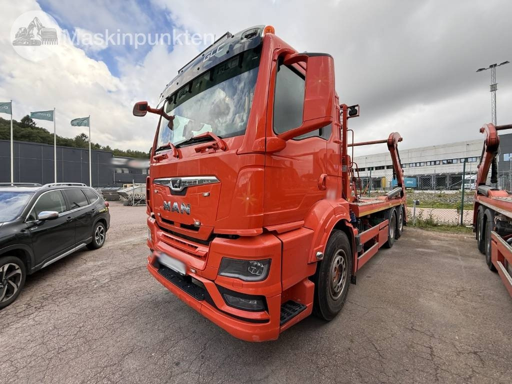 MAN TGS 26.360 - Truk skip loader: gambar 1 MAN TGS 26.360 - Truk skip loader: gambar 1